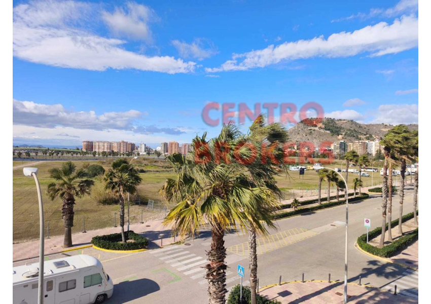 Apartament w I linii plaży z basenem w Cullera, Walencja